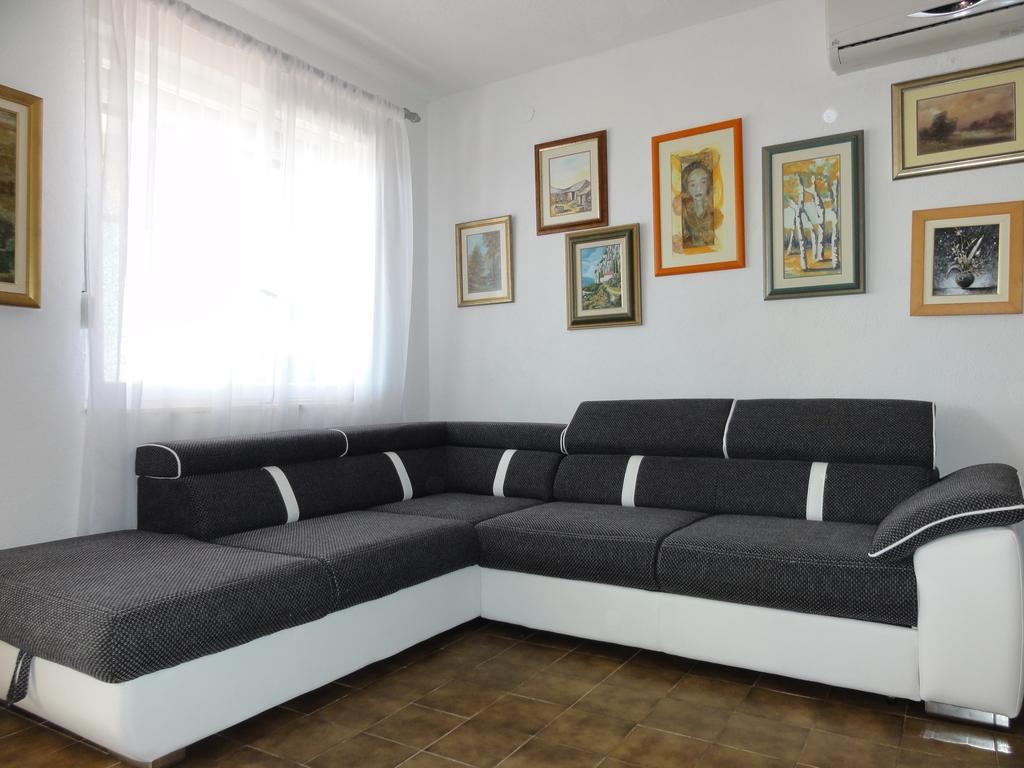 Apartments Babaja Trogir Exterior foto